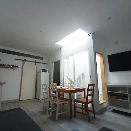 Casa Reyes